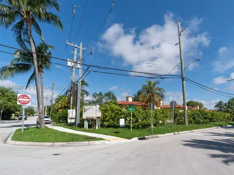 9400 Abbott Ave, Surfside, FL 33154 photo 22