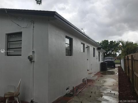 657 E 43 St, Hialeah, FL 33013 photo 3