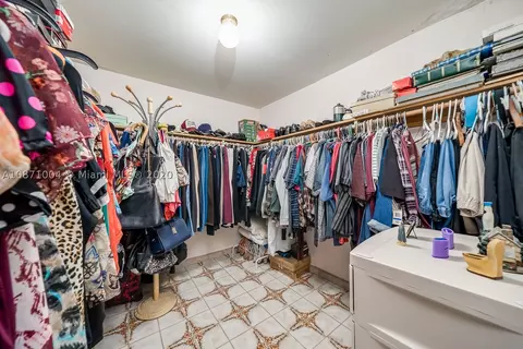 34 E 45th St, Hialeah, FL 33013 photo 18