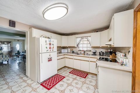 34 E 45th St, Hialeah, FL 33013 photo 19
