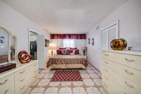 34 E 45th St, Hialeah, FL 33013 photo 15