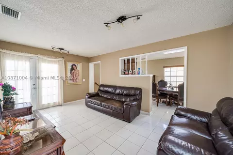 34 E 45th St, Hialeah, FL 33013 photo 24