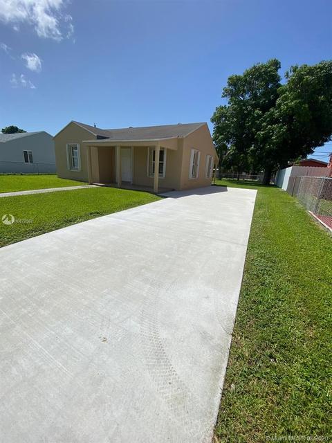 770 E 5th St, Hialeah, FL 33010 photo 1