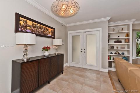 6751 Gleneagle Dr, Miami Lakes, FL 33014 photo 11