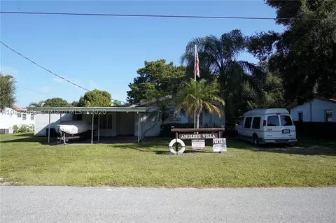 3203 SE 29th Ln, Okeechobee, FL 34974 photo 8