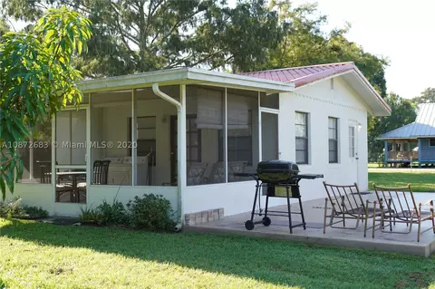 3203 SE 29th Ln, Okeechobee, FL 34974 photo 11