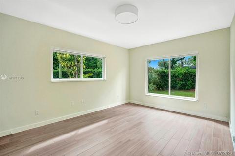 6691 Chapman Field Dr, Pinecrest, FL 33156 photo 38