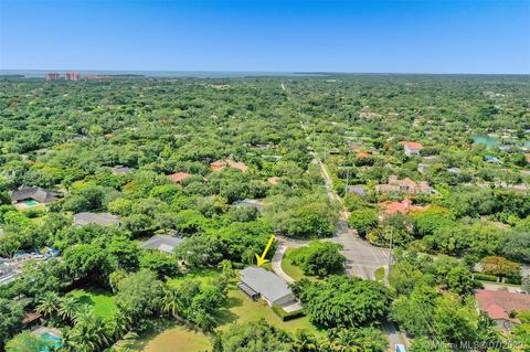 6691 Chapman Field Dr, Pinecrest, FL 33156 photo 3