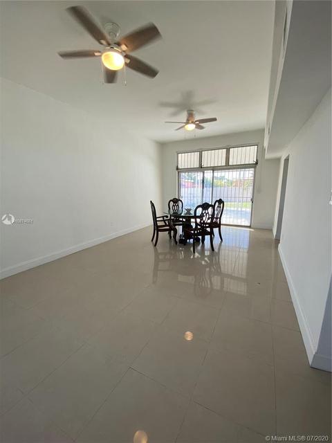 701 E 14th Pl, Hialeah, FL 33010 photo 15