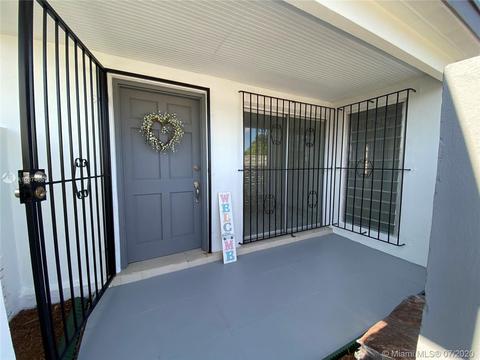 701 E 14th Pl, Hialeah, FL 33010 photo 7