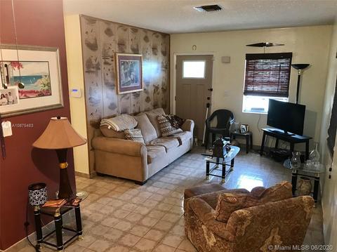 875 E 8th St, Hialeah, FL 33010 photo 4