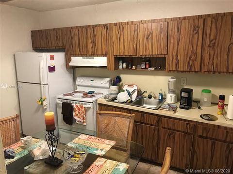875 E 8th St, Hialeah, FL 33010 photo 9