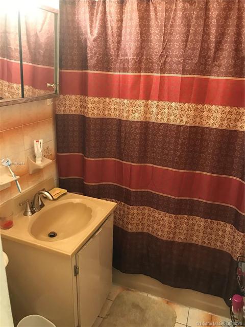 875 E 8th St, Hialeah, FL 33010 photo 12