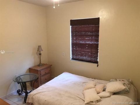 875 E 8th St, Hialeah, FL 33010 photo 13