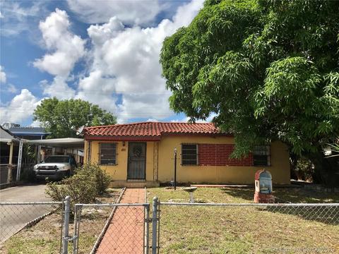 875 E 8th St, Hialeah, FL 33010 photo 1