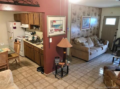 875 E 8th St, Hialeah, FL 33010 photo 5