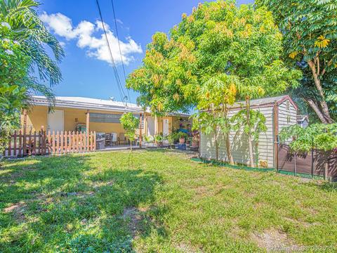 4735 E 8th Ln, Hialeah, FL 33013 photo 10
