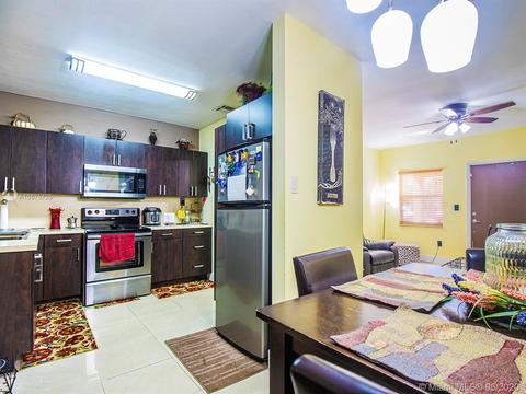 4735 E 8th Ln, Hialeah, FL 33013 photo 6