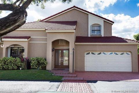 502 SW 88th Pl E, Miami, FL 33174 photo 1