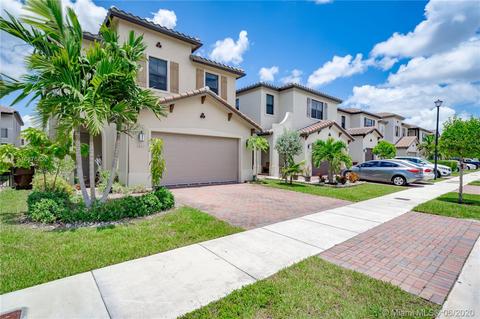 3267 W 97th Ter, Hialeah, FL 33018 photo 3