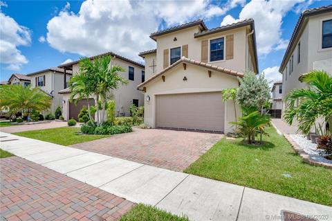 3267 W 97th Ter, Hialeah, FL 33018 photo 1