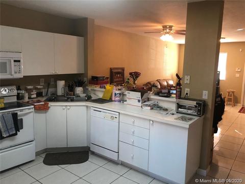 152 E 5th St #1, Hialeah, FL 33010 photo 8