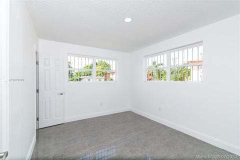 331 E 18th St, Hialeah, FL 33010 photo 10