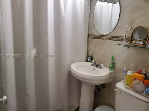 710 E 38th St, Hialeah, FL 33013 photo 17