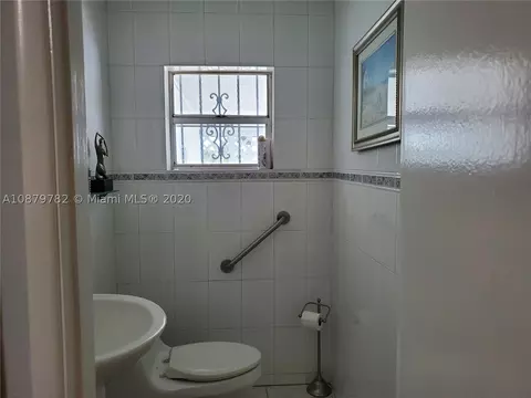 710 E 38th St, Hialeah, FL 33013 photo 21