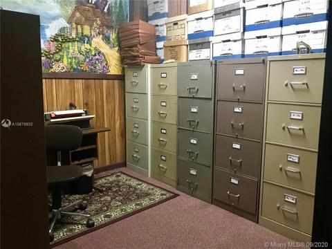 221 E 49th St, Hialeah, FL 33013 photo 14