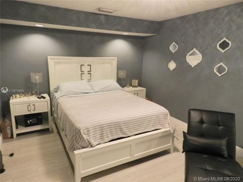 7580 W 4th Ave, Hialeah, FL 33014 photo 13