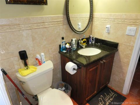 7580 W 4th Ave, Hialeah, FL 33014 photo 23
