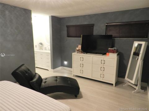 7580 W 4th Ave, Hialeah, FL 33014 photo 14