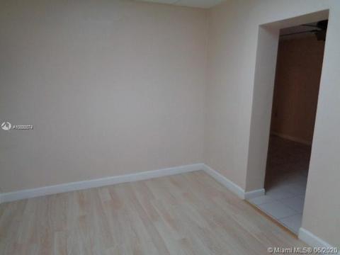 911 E 6, Hialeah, FL 33010 photo 25