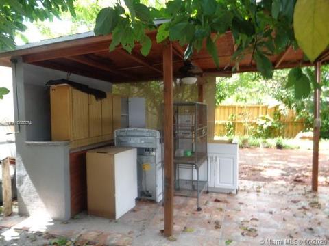 911 E 6, Hialeah, FL 33010 photo 59