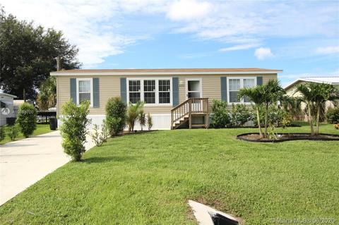 2232 SE 33rd St, Okeechobee, FL 34974 photo 2