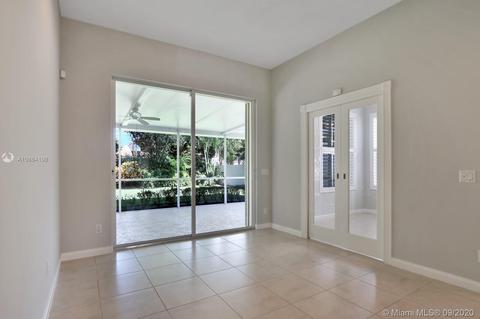 117 Hampton Cir, Jupiter, FL 33458 photo 8