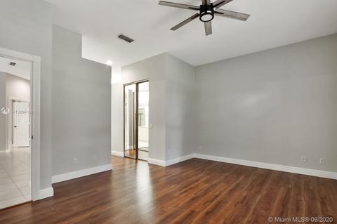 117 Hampton Cir, Jupiter, FL 33458 photo 20