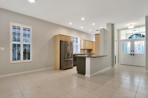 117 Hampton Cir, Jupiter, FL 33458 photo 14