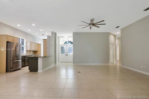 117 Hampton Cir, Jupiter, FL 33458 photo 10