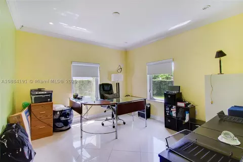 5751 Devonshire Blvd, Miami, FL 33155 photo 11