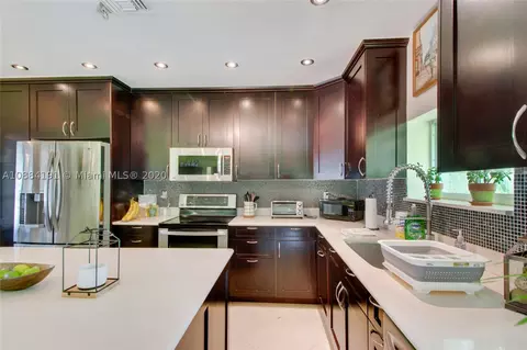 5751 Devonshire Blvd, Miami, FL 33155 photo 7
