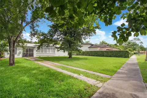 5751 Devonshire Blvd, Miami, FL 33155 photo 13