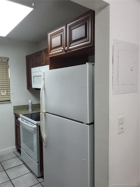 Undisclosed, Hialeah, FL 33012 photo 2