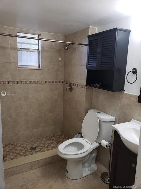 Undisclosed, Hialeah, FL 33012 photo 12