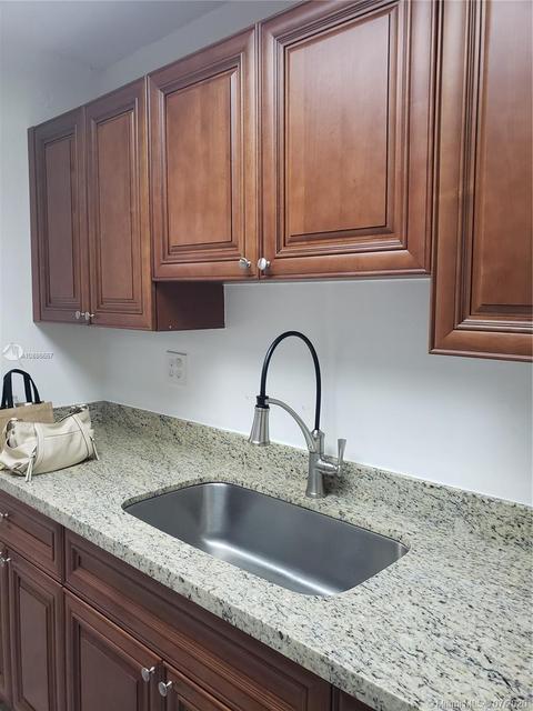 Undisclosed, Hialeah, FL 33012 photo 3
