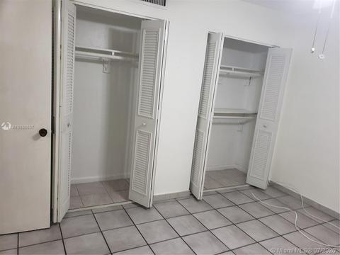 Undisclosed, Hialeah, FL 33012 photo 8