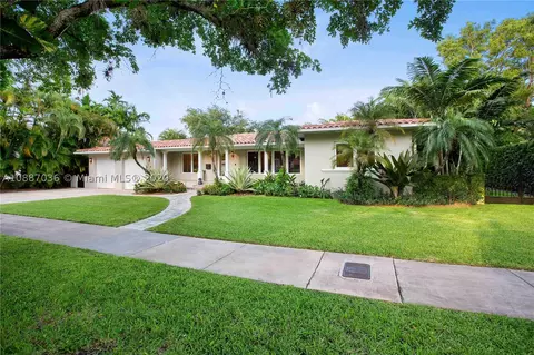 3715 Durango St, Coral Gables, FL 33134 photo 3