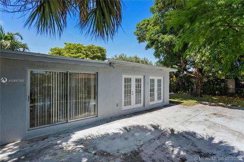 450 NW 89th St, El Portal, FL 33150 photo 24
