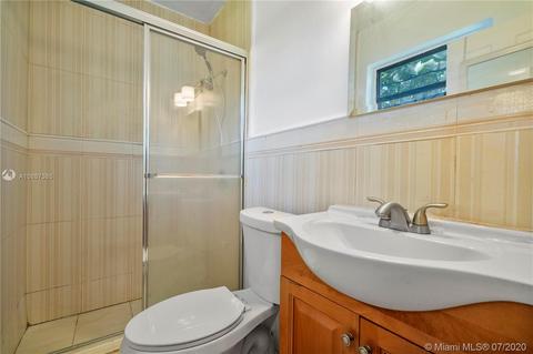 450 NW 89th St, El Portal, FL 33150 photo 21